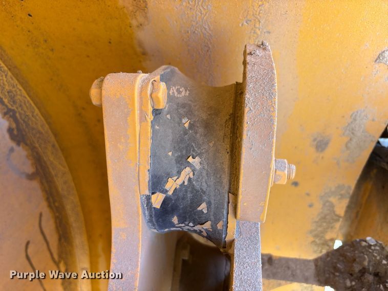 image for item FK2163 2014 Volvo DD140B double drum vibratory roller
