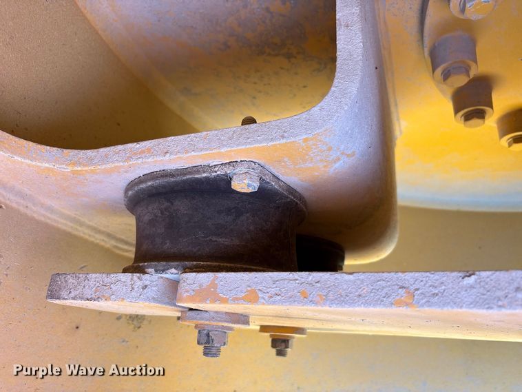 image for item FK2163 2014 Volvo DD140B double drum vibratory roller