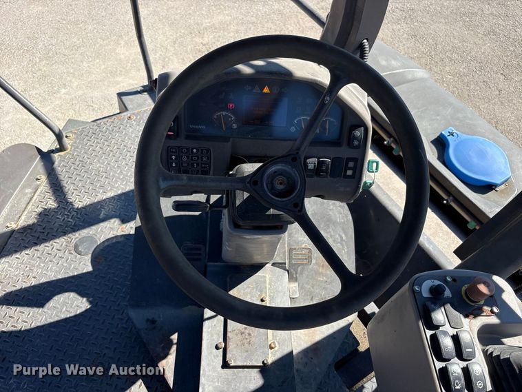 image for item FK2163 2014 Volvo DD140B double drum vibratory roller