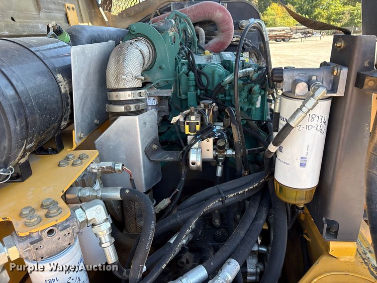 image for item FK2163 2014 Volvo DD140B double drum vibratory roller