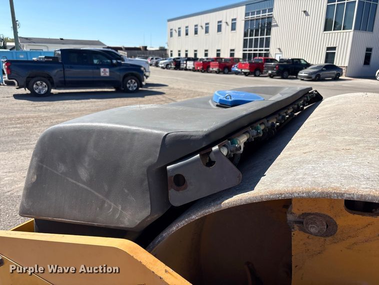 image for item FK2163 2014 Volvo DD140B double drum vibratory roller