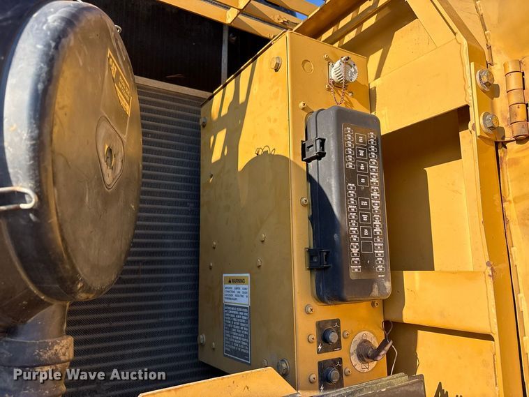 image for item FK2168 2006 Caterpillar 330C L excavator