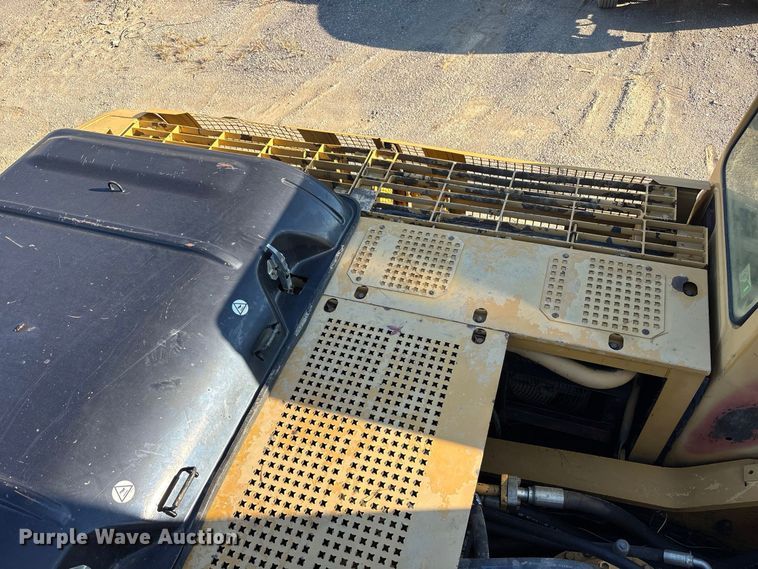 image for item FK2168 2006 Caterpillar 330C L excavator