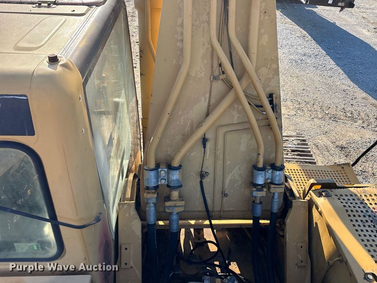 image for item FK2168 2006 Caterpillar 330C L excavator