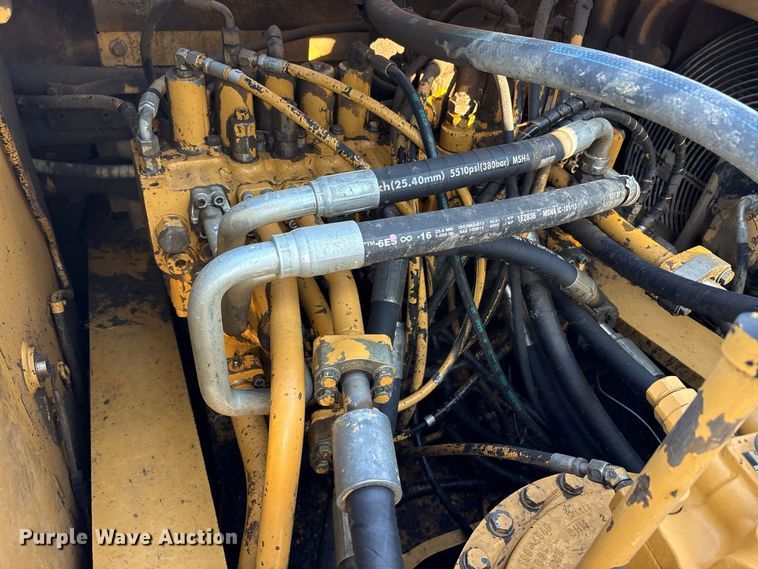 image for item FK2168 2006 Caterpillar 330C L excavator