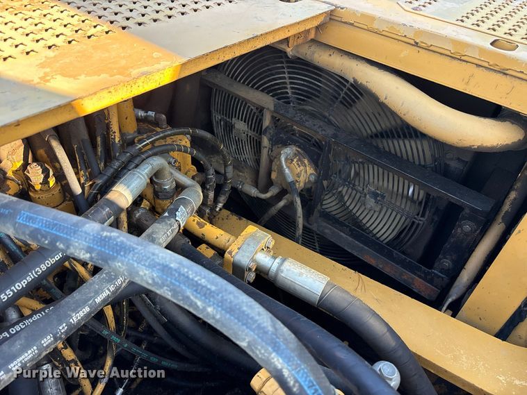 image for item FK2168 2006 Caterpillar 330C L excavator
