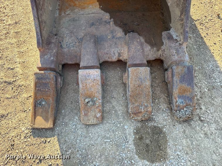 image for item FK2168 2006 Caterpillar 330C L excavator