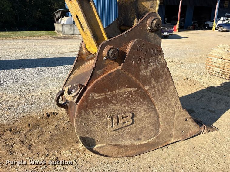 image for item FK2168 2006 Caterpillar 330C L excavator