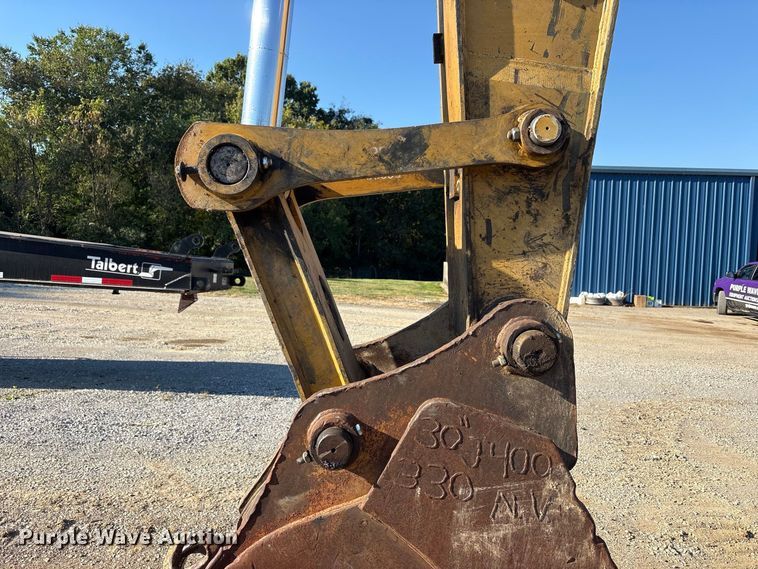 image for item FK2168 2006 Caterpillar 330C L excavator