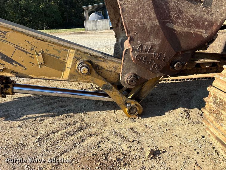 image for item FK2168 2006 Caterpillar 330C L excavator