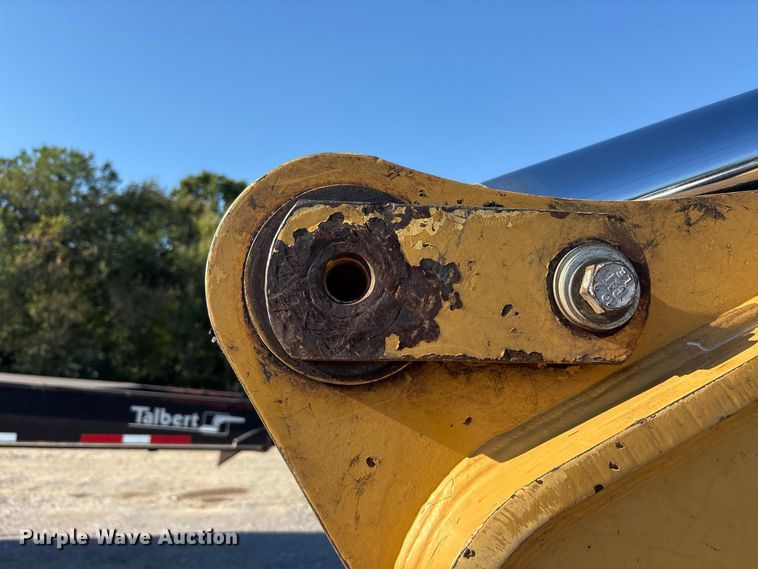 image for item FK2168 2006 Caterpillar 330C L excavator