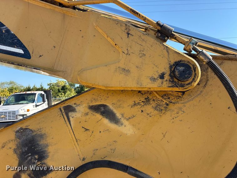 image for item FK2168 2006 Caterpillar 330C L excavator