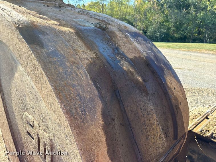 image for item FK2168 2006 Caterpillar 330C L excavator