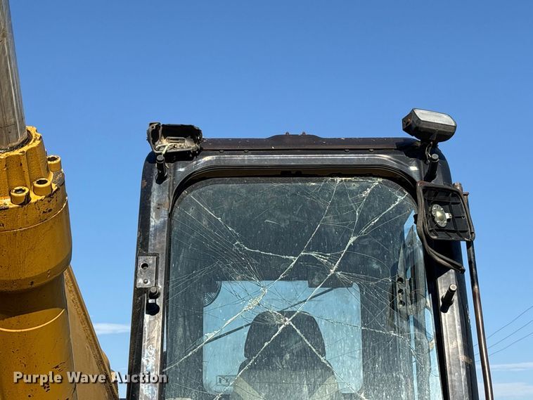 image for item FK2168 2006 Caterpillar 330C L excavator