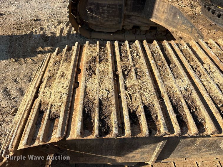 image for item FK2168 2006 Caterpillar 330C L excavator