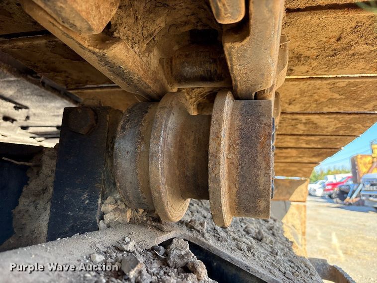 image for item FK2168 2006 Caterpillar 330C L excavator