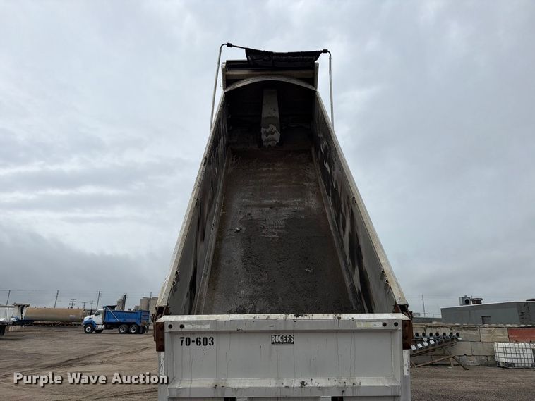 image for item FK3677 2017 Western Star 4700 dump truck