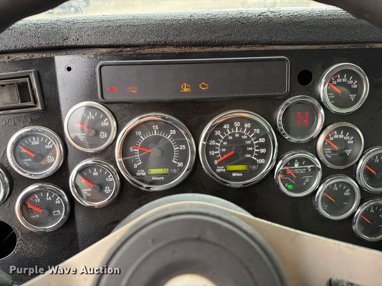 image for item FK3677 2017 Western Star 4700 dump truck