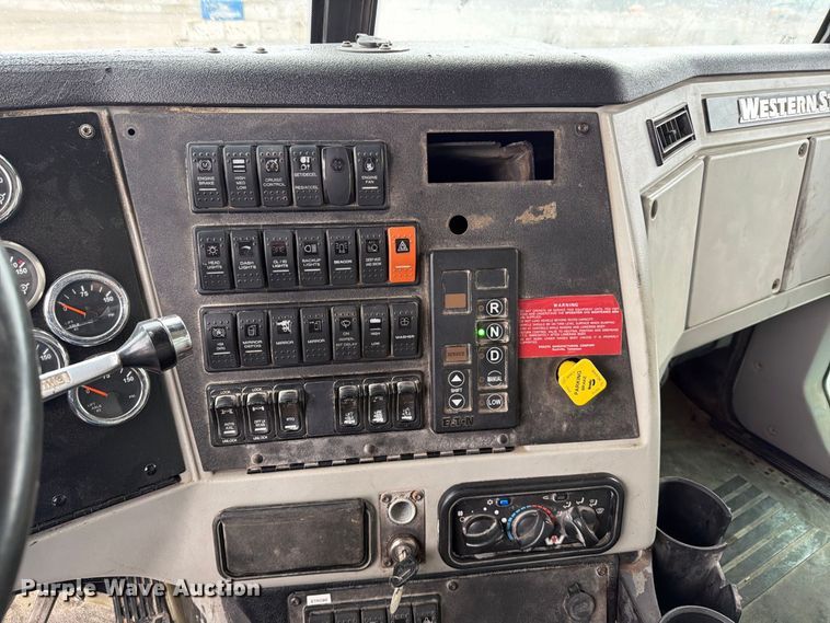 image for item FK3677 2017 Western Star 4700 dump truck