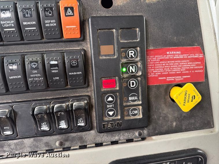 image for item FK3677 2017 Western Star 4700 dump truck