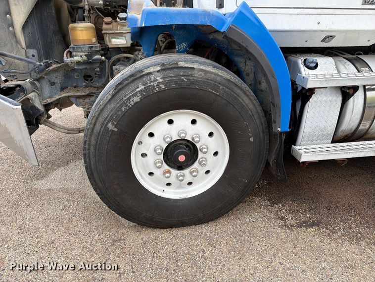 image for item FK3677 2017 Western Star 4700 dump truck