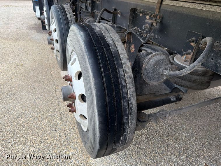 image for item FK3677 2017 Western Star 4700 dump truck