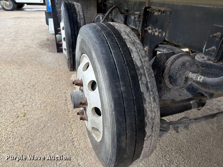 image for item FK3677 2017 Western Star 4700 dump truck