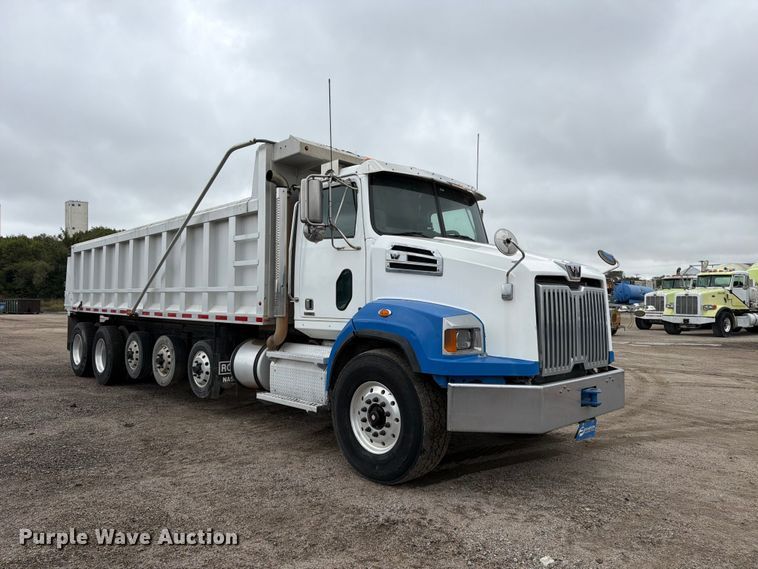 image for item FK3679 2017 Western Star 4700 dump truck