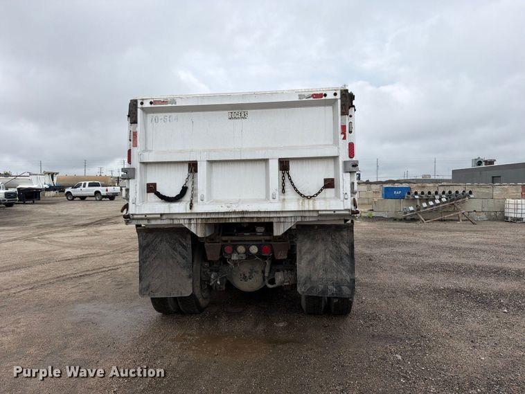 image for item FK3679 2017 Western Star 4700 dump truck