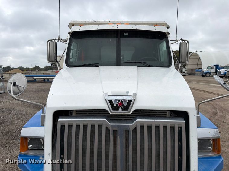 image for item FK3679 2017 Western Star 4700 dump truck
