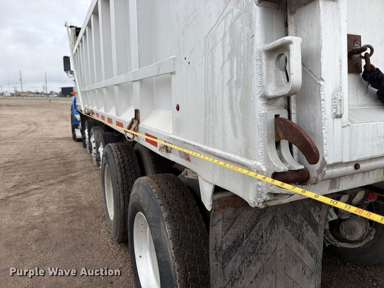 image for item FK3679 2017 Western Star 4700 dump truck
