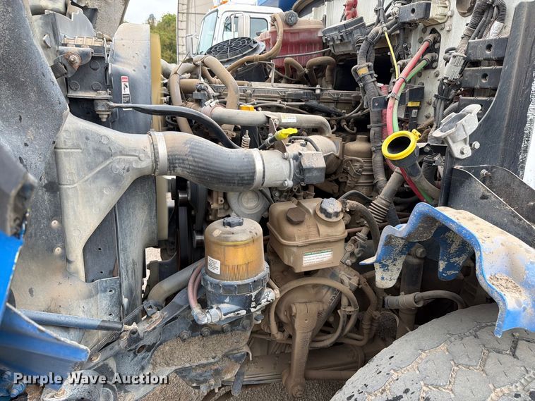 image for item FK3679 2017 Western Star 4700 dump truck