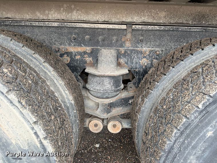 image for item FK3679 2017 Western Star 4700 dump truck