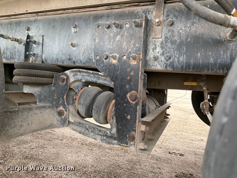 image for item FK3679 2017 Western Star 4700 dump truck