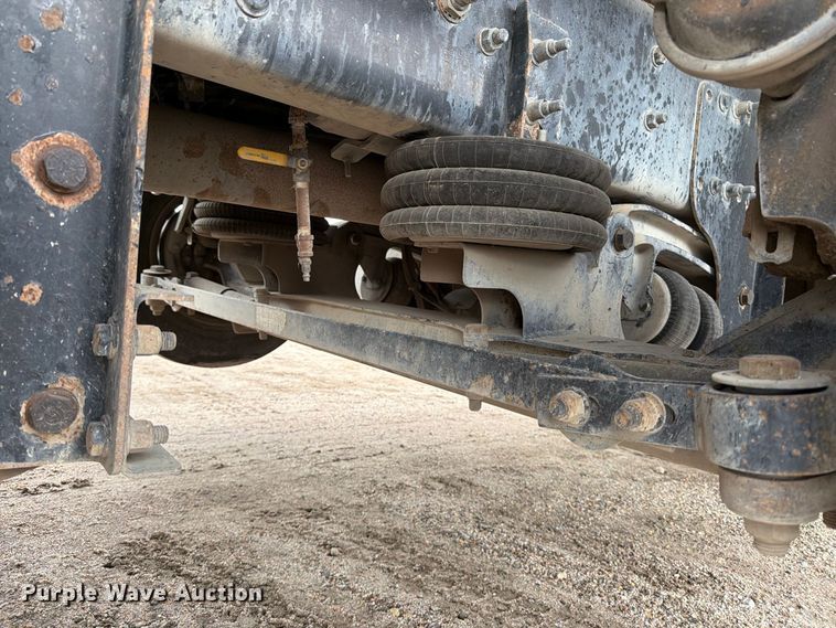 image for item FK3679 2017 Western Star 4700 dump truck