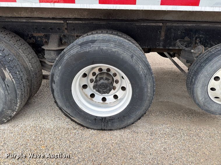 image for item FK3679 2017 Western Star 4700 dump truck