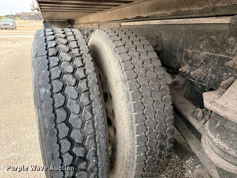 image for item FK3679 2017 Western Star 4700 dump truck