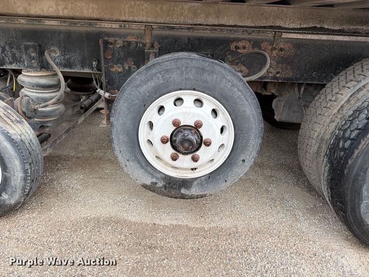 image for item FK3679 2017 Western Star 4700 dump truck