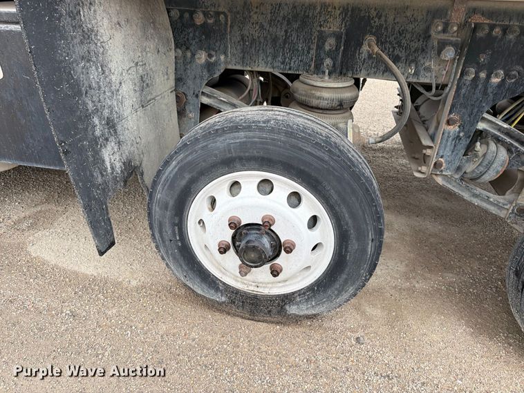 image for item FK3679 2017 Western Star 4700 dump truck