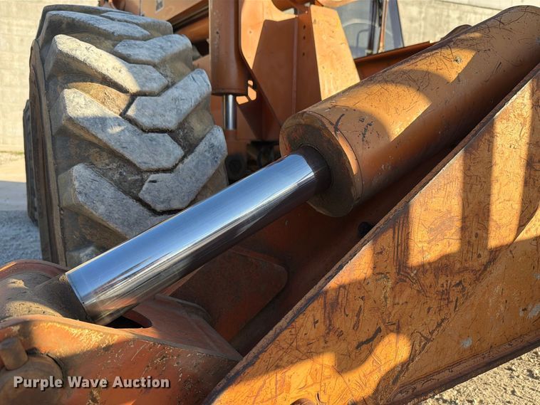 image for item FK4192 2002 Lull 1044C-54 telehandler