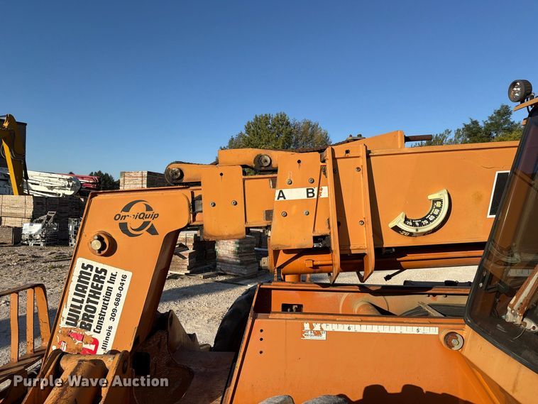 image for item FK4192 2002 Lull 1044C-54 telehandler
