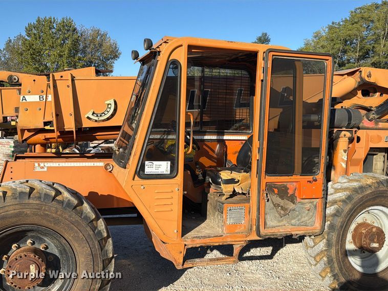 image for item FK4192 2002 Lull 1044C-54 telehandler