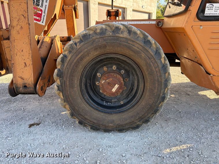 image for item FK4192 2002 Lull 1044C-54 telehandler