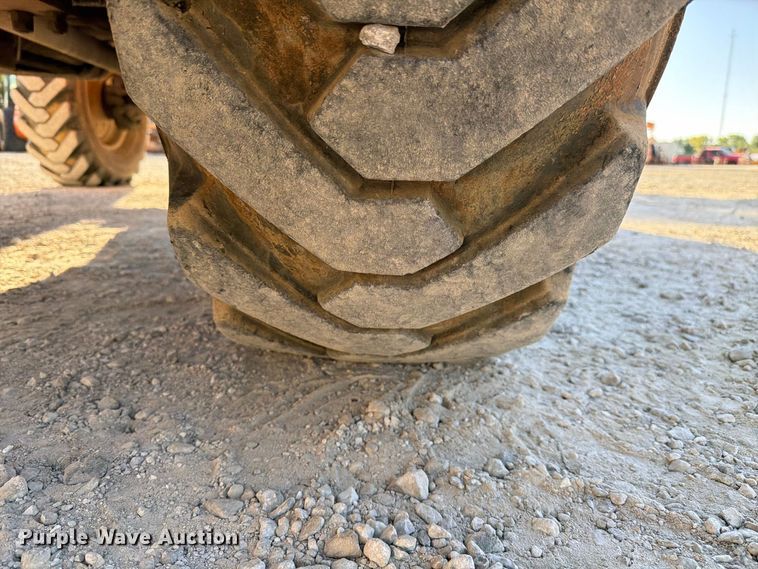 image for item FK4192 2002 Lull 1044C-54 telehandler