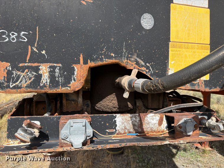 image for item FK4654 1996 Lufkin end dump trailer
