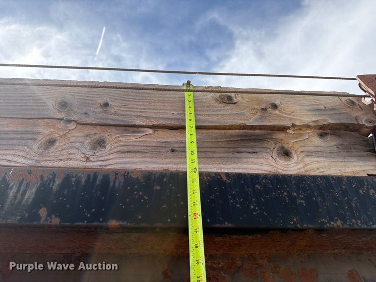 image for item FK4654 1996 Lufkin end dump trailer