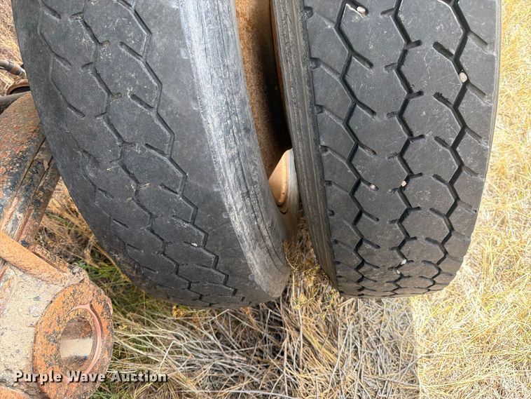 image for item FK4654 1996 Lufkin end dump trailer