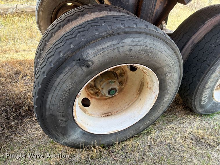 image for item FK4654 1996 Lufkin end dump trailer