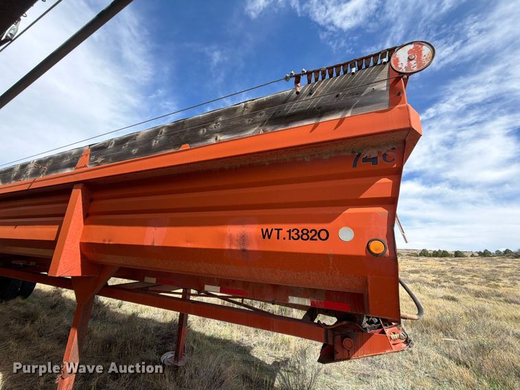 image for item FK4655 1997 Lufkin end dump trailer