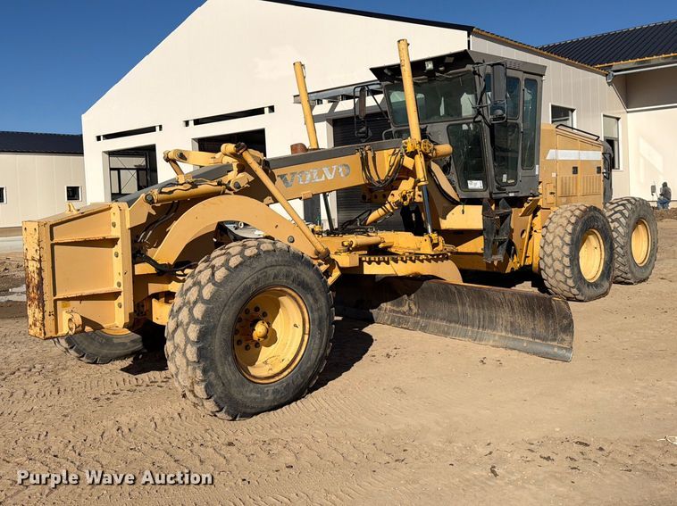 image for item FK4656 2001 Volvo G710VHP motor grader